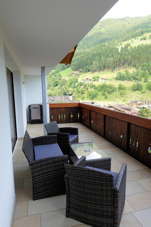 Privatpension Bergkristall San Martino In Passiria  Exterior photo